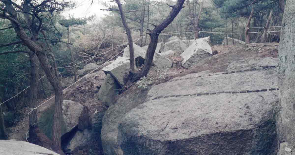 山里丸の刻印石と残念石